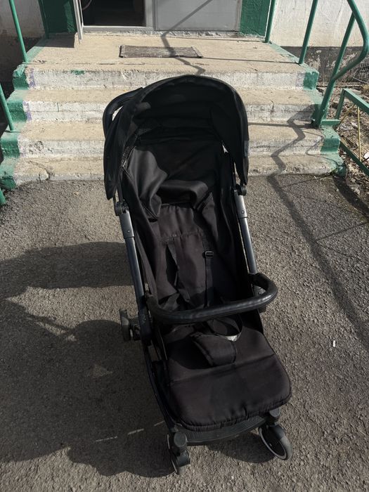 Продам б/у коляску