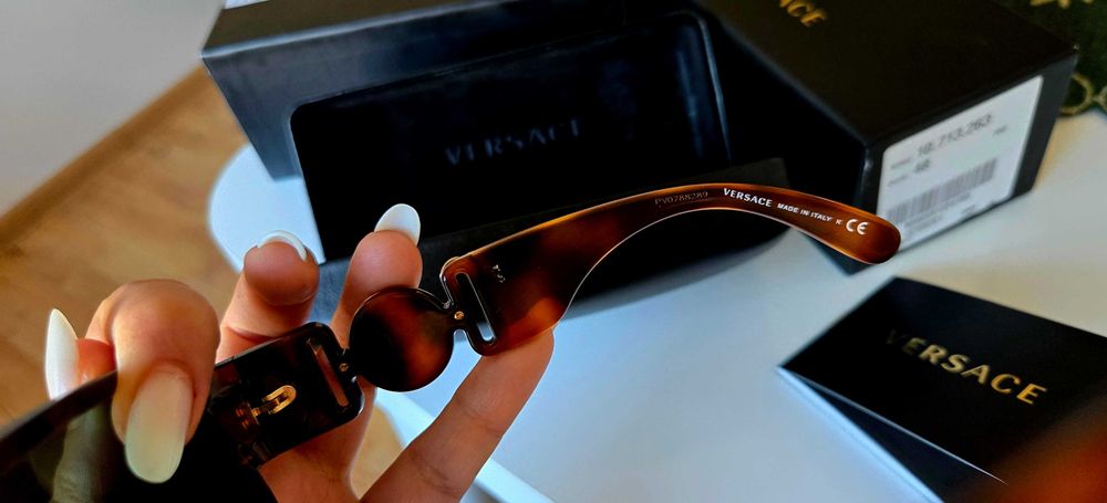 Ochelari de soare Versace