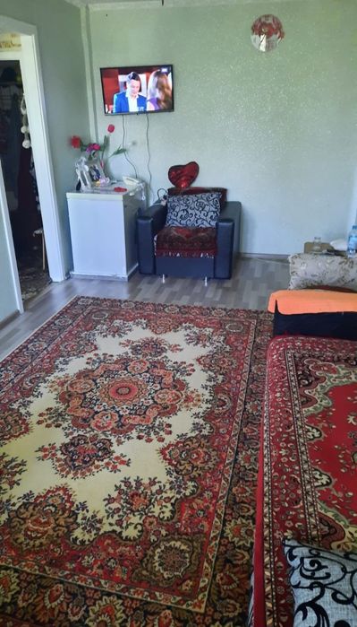 3 комн квартира центр города на против Казакстана