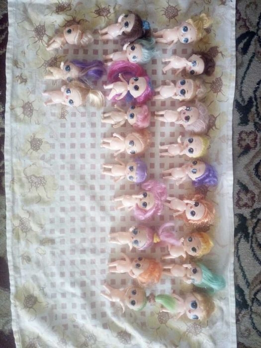 Продаю куклы и аксессуары для девочек