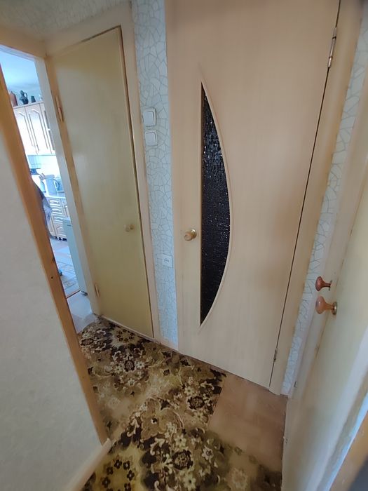 Продается 3-комн (3-19, 4 эт)