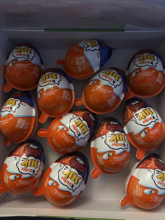 Киндер Очень странные дела