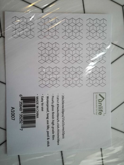 Водоустойчиви стикери