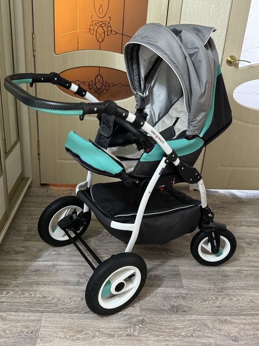 Продам детскую коляску - прогулочный блок