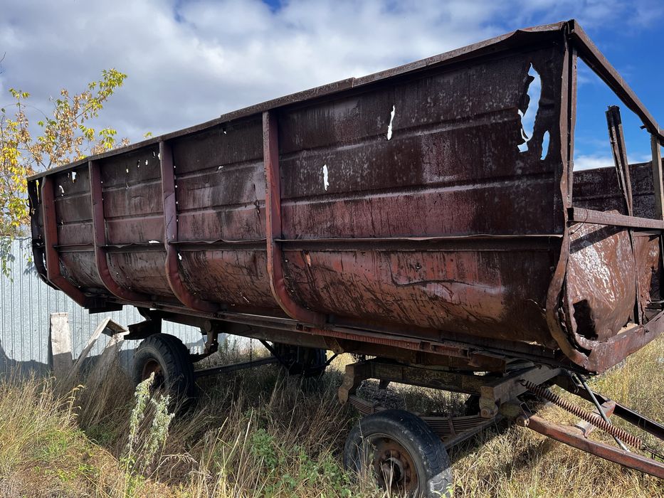 Продам прицеп ПТС-4 сеновозка