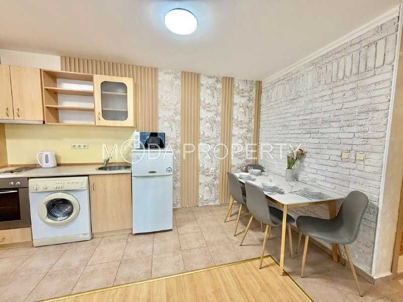 Продава се Тристаен апартамент в Свети Влас - 76 кв.м за 590 €/кв.м - Снимка #2