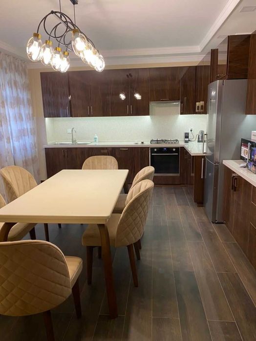 Яккасарай, 6/9-10/10 250м2. Эксклюзивный вариант для покупки ТОП ЦЕНА;