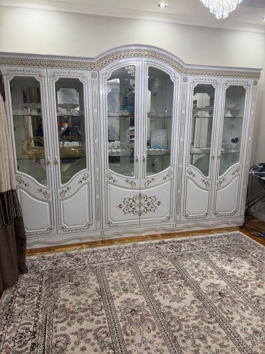 Стенка гартитур для зал