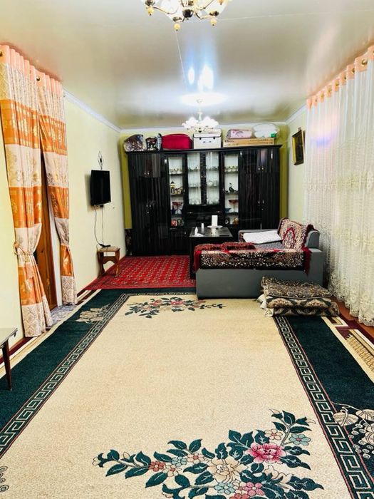 Уй сотилади хамма нарсаси билан