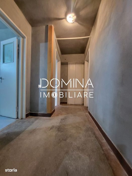Vanzare apartament cu 3 camere, strada Garofitei, zona 1 Mai