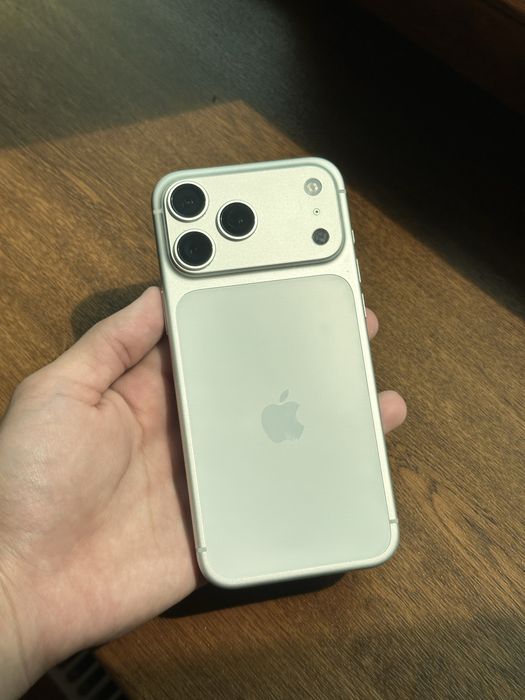 Iphone 17 pro max sim+esim
