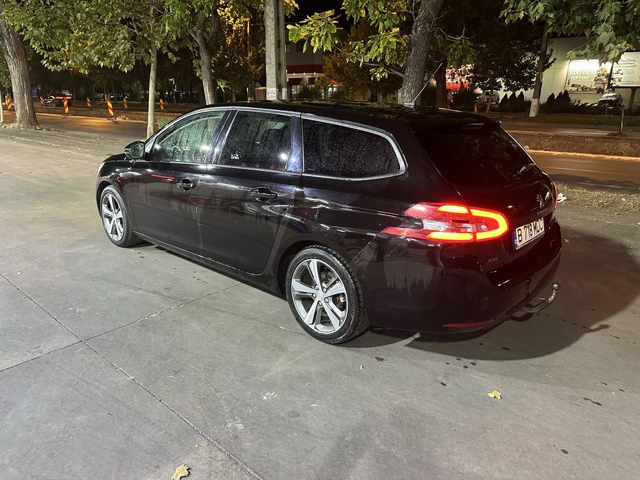 Inchiriez peugeot 308 uber / bolt