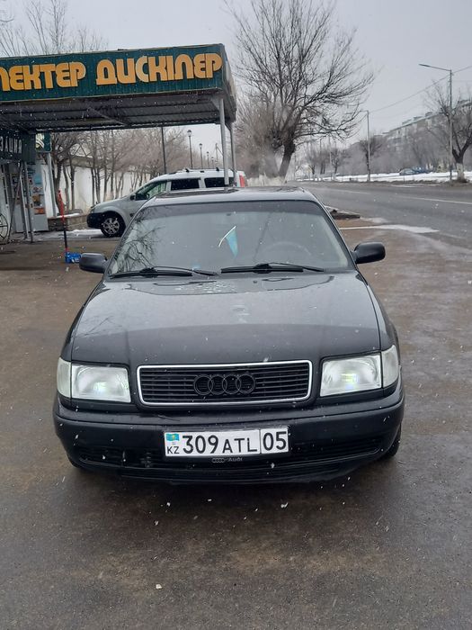 Ауди с4 1992года 2.3