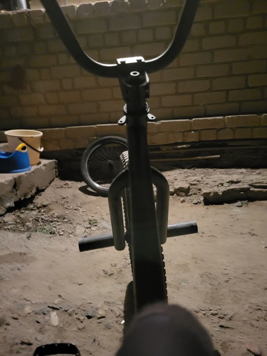 БМХ делосипед хорошым састиание