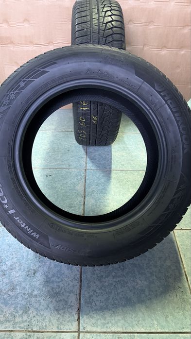 205/60/16 M+S 2 buc Hankook