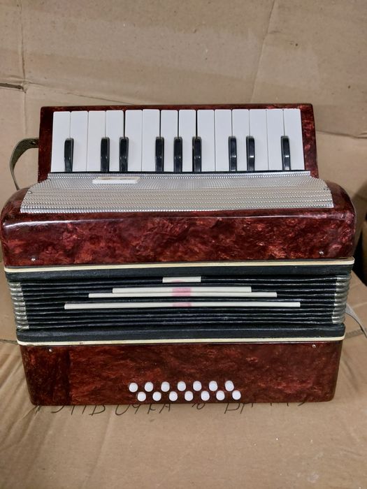 Продам детский Аккордион