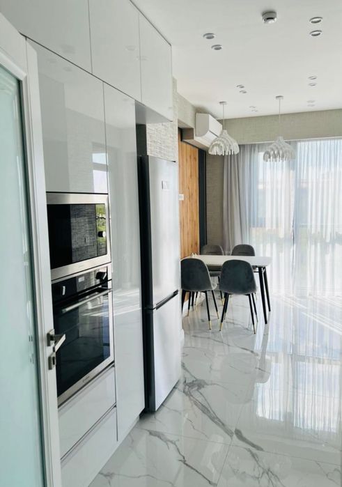 СВОЯ 2-ком.кв в центре, Дархан, Акай Сити/  75 кв.м