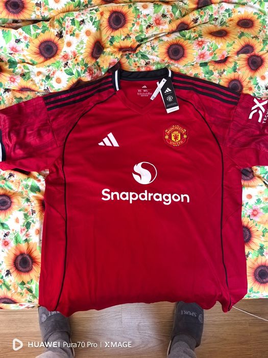 Тениска на Manchester united