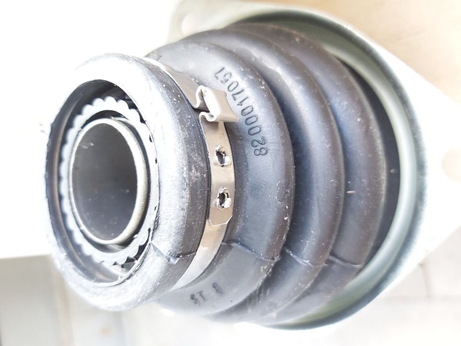 Маншон вътрешен с лагер за Дачия DACIA