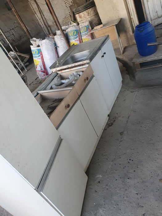 Õtinlar bollorlar barchasi sotiladi.