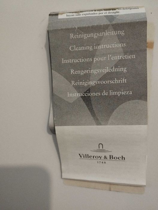Качествена тоалетна чиния Viillery& Boch внос от  Германияяh 1748