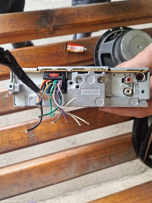 Пионер магнитола сатылады.