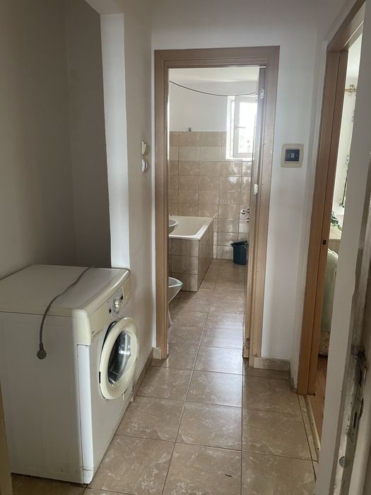 Inchiriez apartament Craiova Rovine - Wiesana( Supeco)