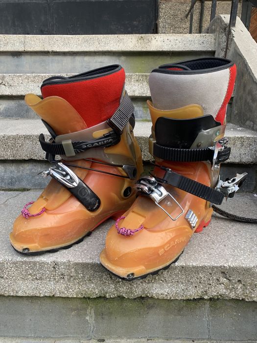 Ски обувки комбинирани