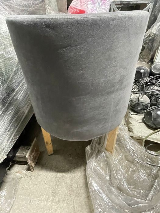 Стулья и кресло бу