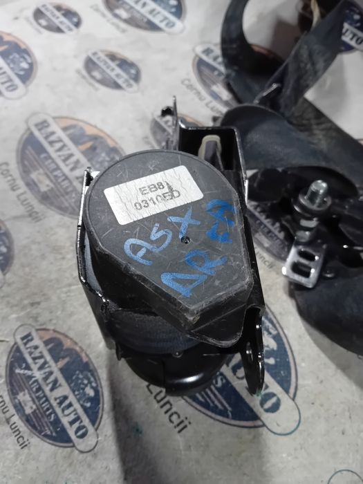 centura dreapta fata cu capsa  mitsubishi asx 2012