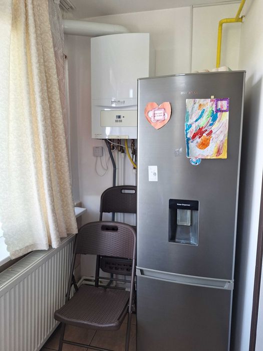 Apartament 3 camere(69mp)renovat/mobilat/utilat(direct de la proprietar)