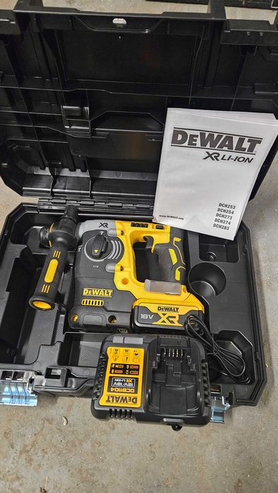 Scule dewalt  noi