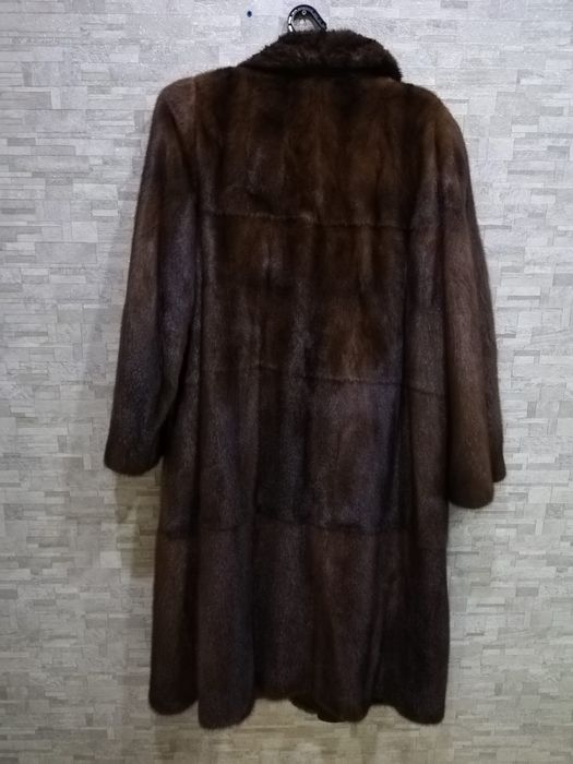 Продам шубу в отличном состоянии