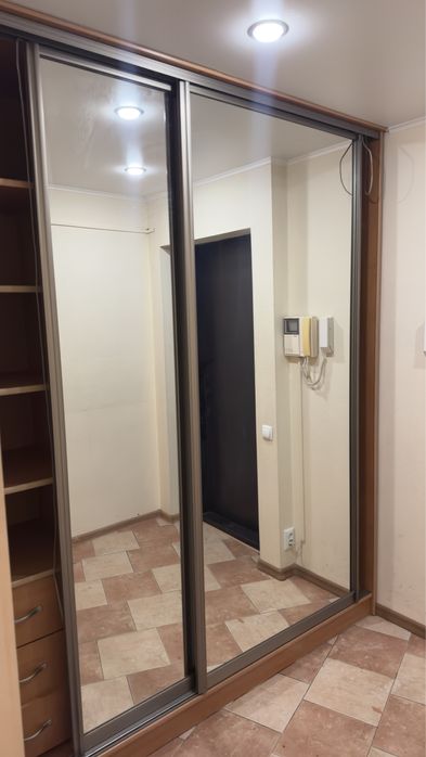 Продам шкаф купе