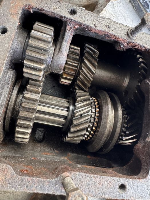 Части за газ 69 кутия и раздатка