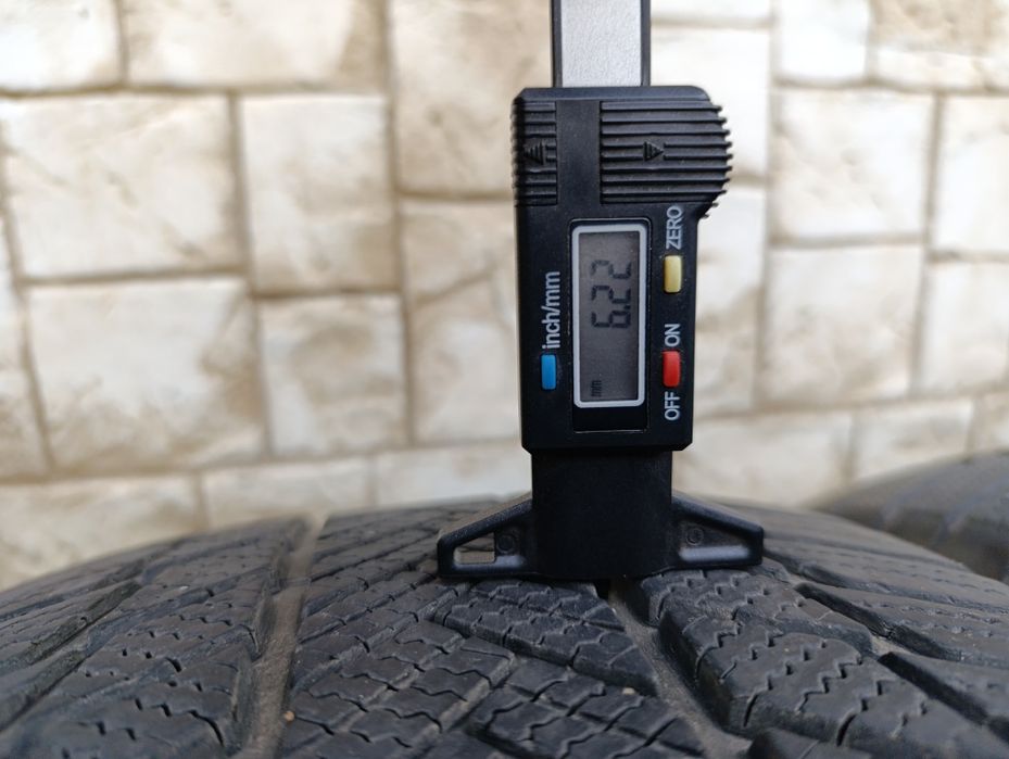 Зимни гуми Bridgestone 275/45/20 RFT