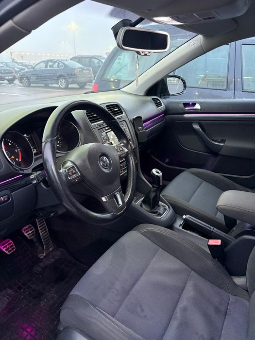 Vând Golf 6 Style