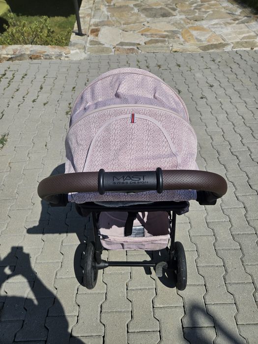 Комбинирана бебешка количка до 22 кг