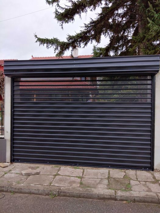 Ролетни врати, гаражни секционни врати изработка и монтаж.24/7