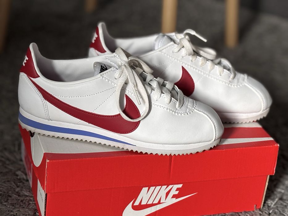 Обувки Nike различни модели