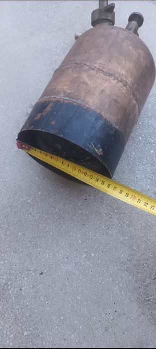 Pompa veche din alama