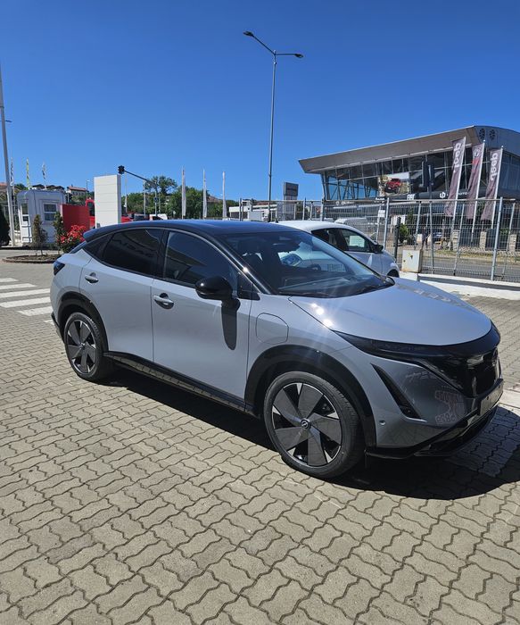 Vand NISSAN ARYA evole plus