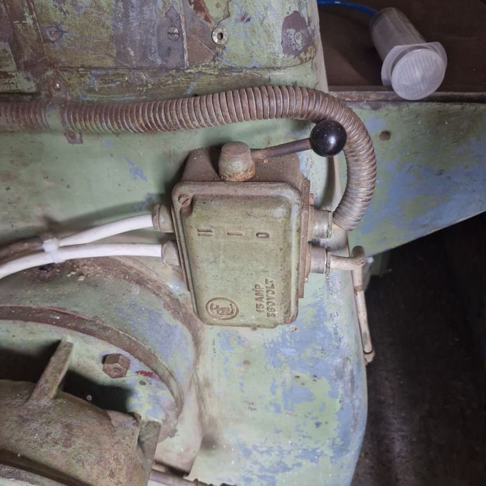 Mașină de rindeluit în grosime