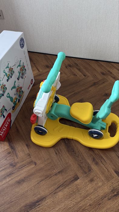 Продам детский развивающий многофункциональный самокат!