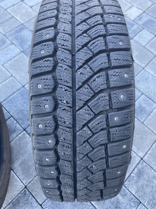 Продам шины R-15 Zmax и Viatti