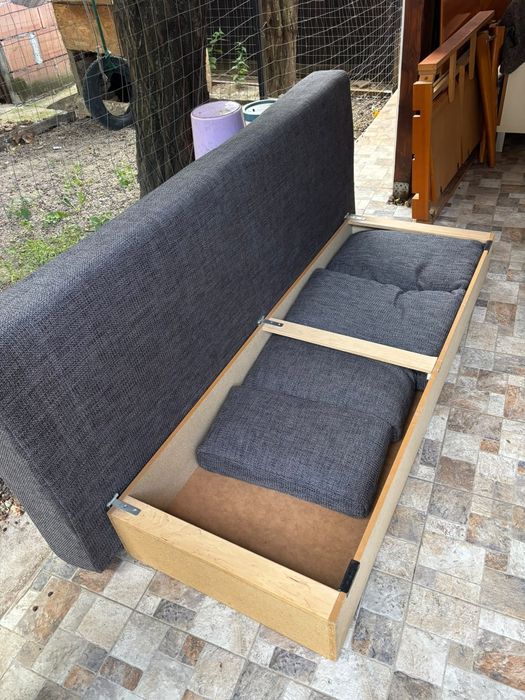Canapea extensibilă minimalistă (fără brațe), gri închis – Stare excelentă