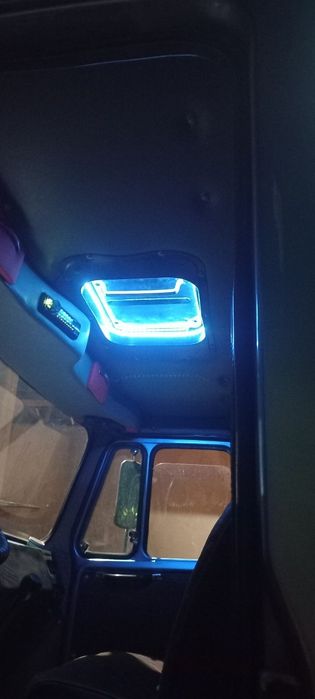 Zil buchok SOTILADI yili 2006 ural mator antifirezda