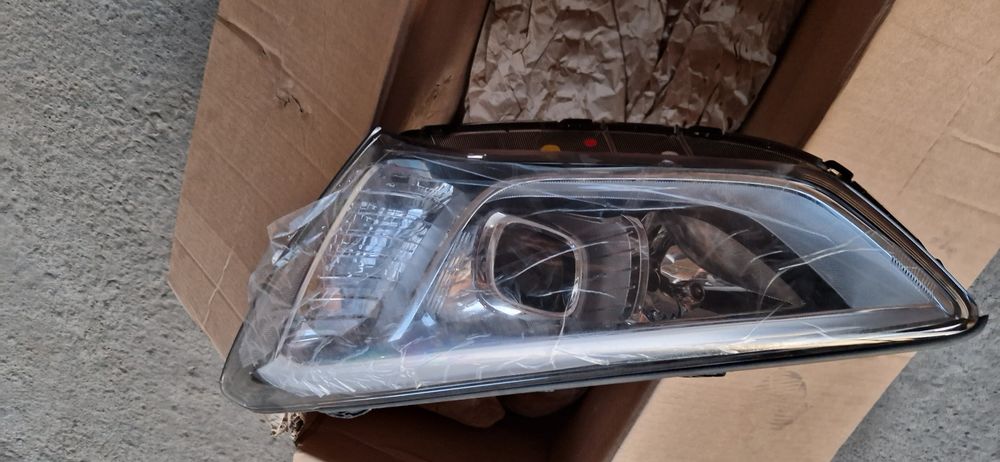 Фара на хундай акцент сантафе