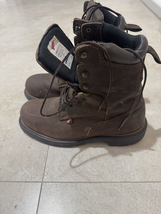 Продам спец ботинки Red wing