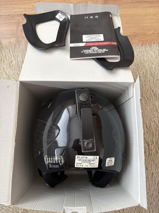 Продавам ски/сноуборд каска Carrera Sniper